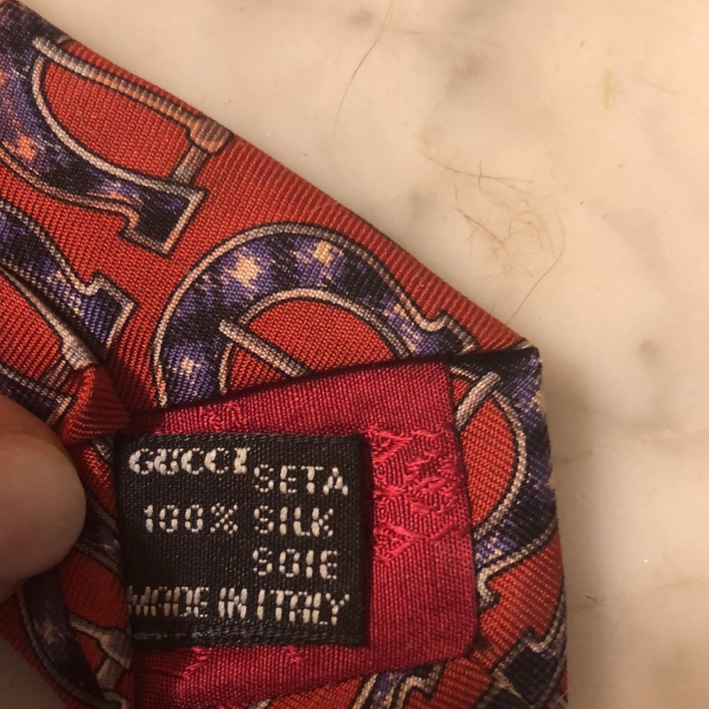 Gucci Tie Red silk with horseshoe design - Picture 4 of 4
